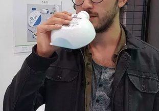 \